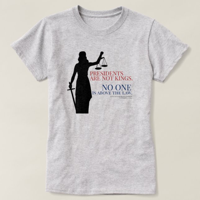 Talmännen är inte Kung ingen står över lagen T Shirt (Design framsida)