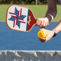 tålmodig stjärna med mönster rött vitt blått