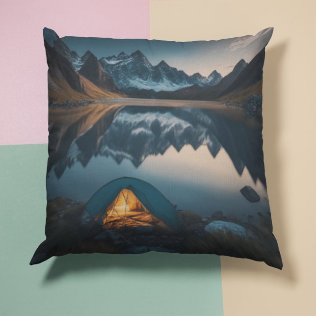Tält, berg och sjö campingtematisk konst kudde (Skapare uppladdad)