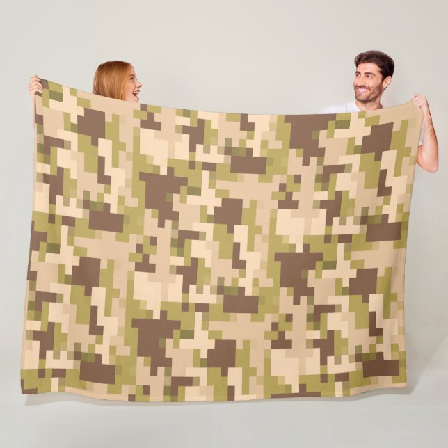 Tan and Grönt Digital Camouflage Fleece Blanket (På plats)