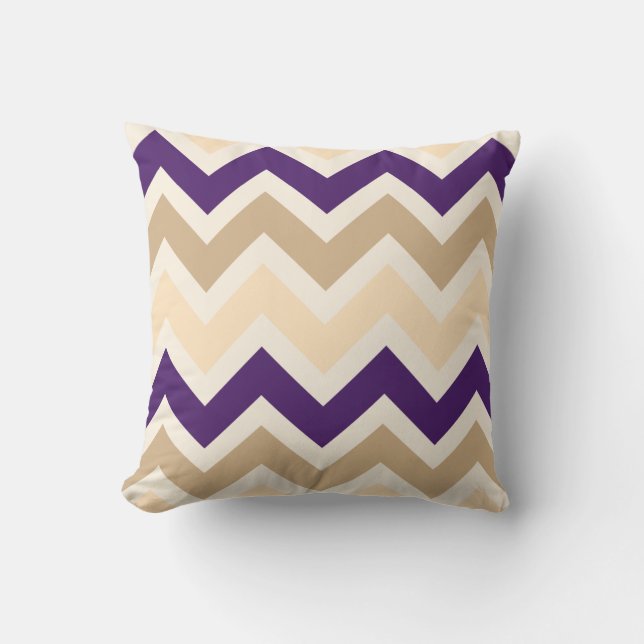 Tan, Eggplant Lila och Ivory Chevron Mönster Kudde (Framsida)