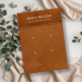 TAN LEATHER STRUKTUR 2 STUD EARRING VISNING CARD VISITKORT