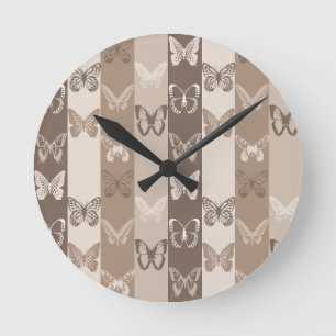 Tan Neutral Jord Fjäril Ränder Design Rund Klocka