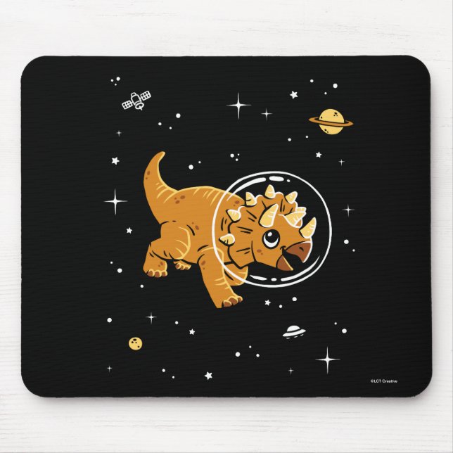 Tan Triceratops Dinos in Space Musmatta (Framsidan)