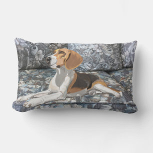 Tan White & Black Beagle på blå blommigt soffa Lumbarkudde