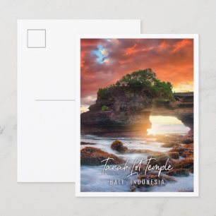 Tanah Lot Temple vid sunset i Bali Indonesia Vykort