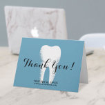 Tandläkarmottagarens vita tandläkares Elegant Blue Tack Kort<br><div class="desc">Tandläkarmottagningen Dentist White Tooth Elegant Blue - Tack Cards.</div>