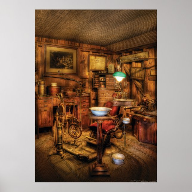 Tandläkarmottagningen + tandläkarmottagningen poster (Framsidan)