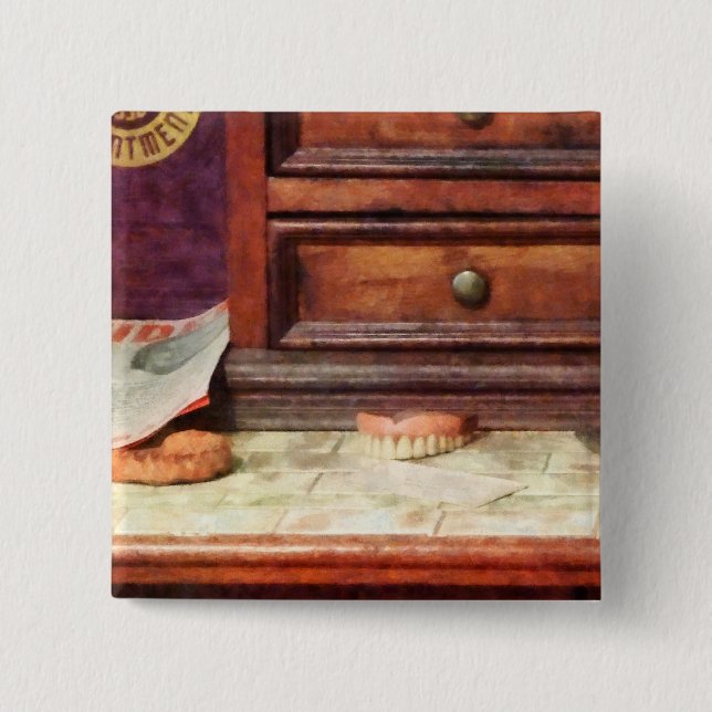 Tandproteser Knapp (Framsida)