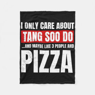 Tang Soo Do Sparring Martial Artist Karate Master Fleecefilt