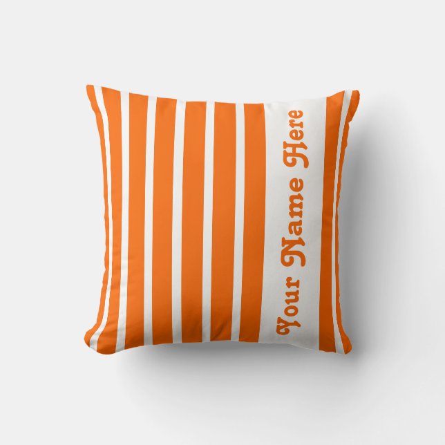 Tangerine Safari Stripe Kudde med namn (Framsida)