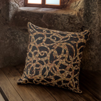 Tangle of Snakes Gothic Elegance Kudde