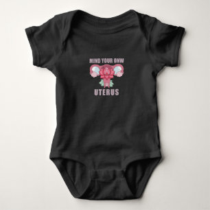 Tänk På Din Egen Livmoder Pro Val Feministiska Rät T Shirt
