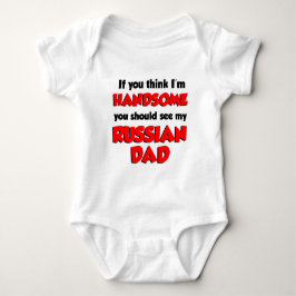 Tänka Jag är Handsome Russian Pappa Tee Shirt