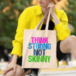 Tänka Stark, inte Smalans inspirationskänsla Tygkasse<br><div class="desc">Tänka Stark inte Smala. En anorexisk återhämtningsgåva för att återfå anorexisk inlärning i kärlek till deras vackra kropp och acceptera sig själva. Kroppsbilden är så viktig. Var krigare. Det finns mer i livet än att vara smal,  så levande. En coola kroppspositiv design för någon i muskel- och styrkebaserad byggnad.</div>