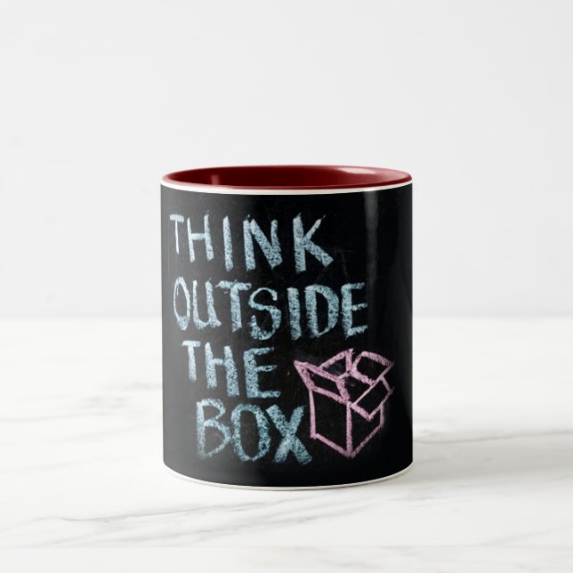 TÄNKA UTANFÖR BOX - FANTASTISK SLOGAN MUGG (Center)