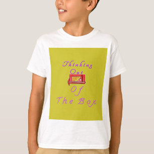 Tankar utanför rutans design t-shirt