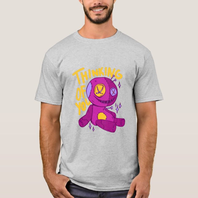 Tänker på Dig Kuslig Söt Docka Design T Shirt (Framsida)