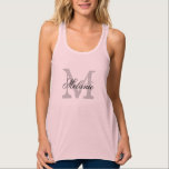 tanktop för möhippa av personlig bröllopsfest linne med racerback<br><div class="desc">Tanktop för Monogrammed bachelorette för kvinnor. Vintage namn brev med typografi av typografi av skript. Rosa och svart färg. Personlig namn presentidé om att bruden ska vara och bruds omgivning. Gör ditt eget för brudgumm, maid of honor, hedersbetygelse, mor från födseln, mor från brudgummen, blomflicka osv. Roligt för flickorna helg...</div>