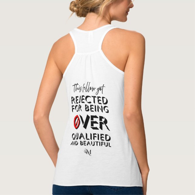 Tanktop: Över kvalificerad (vit) Linne Med Racerback (Baksida)