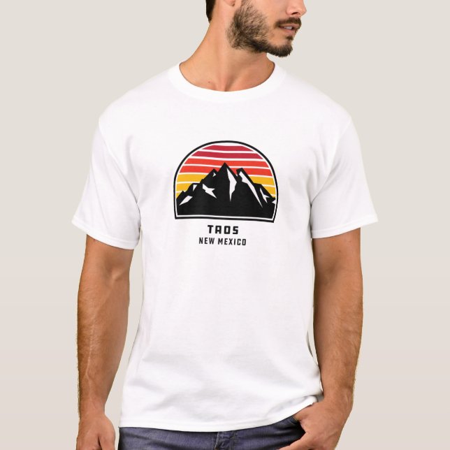 Taos New mexico Retro Stil Mountain Sunset Coola T Shirt (Framsida)