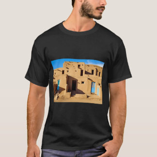 Taos Pueblo Studie 9 T Shirt