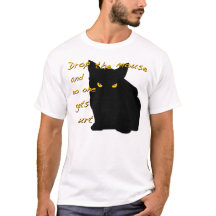 Tappa musen! Den svart katten är på klockan!