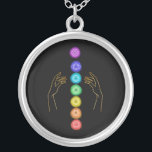 *~* tar hand om Chakra-symbolerna   Händer Silverpläterat Halsband<br><div class="desc">Silver Plated JEWELRY with AVTENTION (R) - Energetiskt Enhanced Jewelry. Chakra och Healing Händer på svart bakgrund. Som professionell som avstånd andlig energiåterförsäljare sedan 2001 har jag lärt mig, utvecklat och utnyttjat kraften i energisparandet. All min JEWELRY WITH INTENTION (R) bär på läkenergin från positiva manifestationer. JEWELRY är redot att...</div>