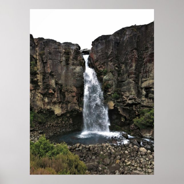Taranaki Falls Poster (Framsidan)