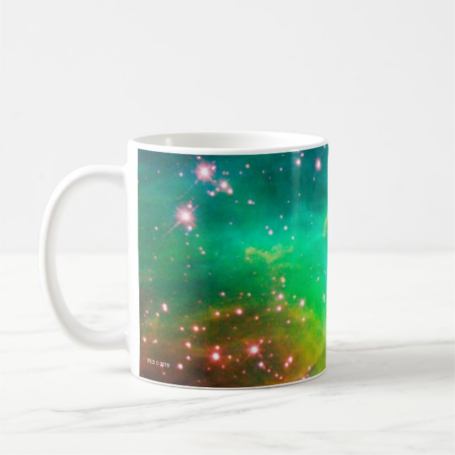 TarantelNebulastjärnan samla i en klunga galaxen Kaffemugg (Vänster)