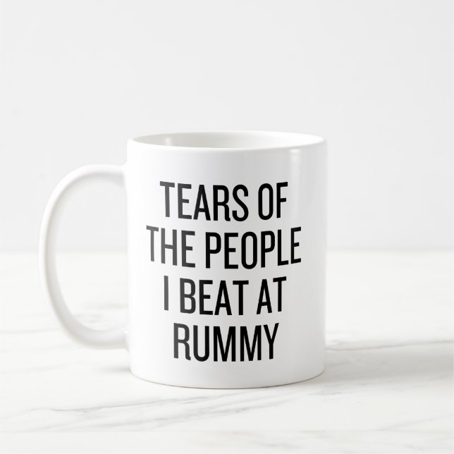 Tårar från de jag slog i Rummy-kort Roligt Kaffemugg (Vänster)