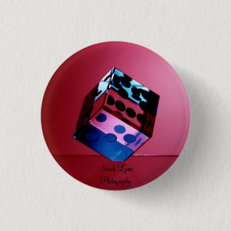 Tärningen knäppas knapp