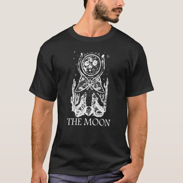 Tarot Card i Måne T Shirt (Framsida)