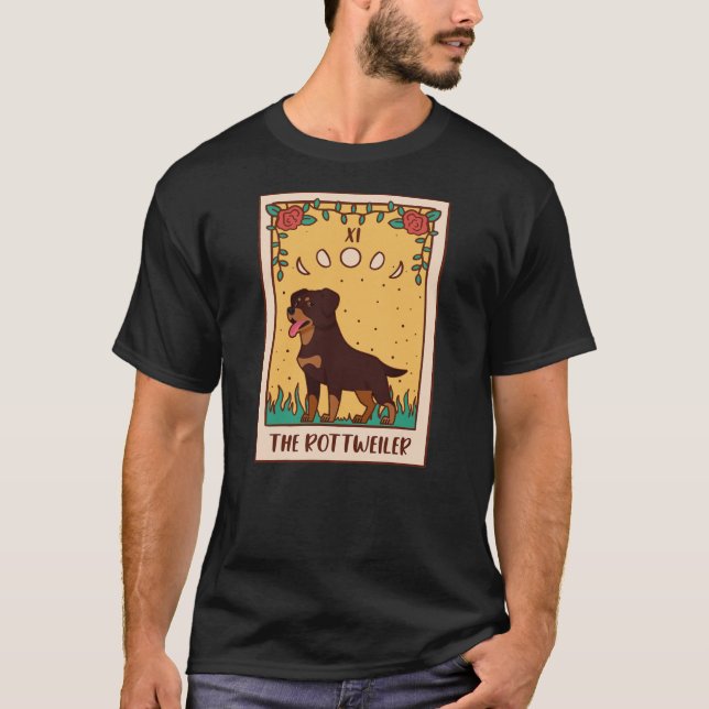 Tarot Card Occult Magic Occultism Dog Rottweiler  T Shirt (Framsida)