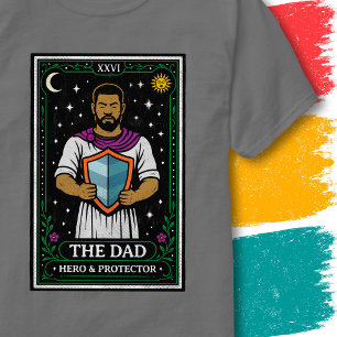Tarot Pappa Kort Fader Hjälte Beskyddare Sköld Kon T Shirt