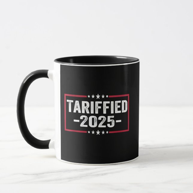 Tarrified 2025 Politic American Tarrifs Mugg (Vänster)