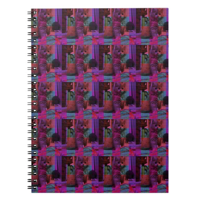 "Tartan Svan: The Playful Lila Kitten" Anteckningsbok (Framsidan)