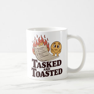 Taskad och Toastad Kaos på Jobbet med Humor Kaffemugg
