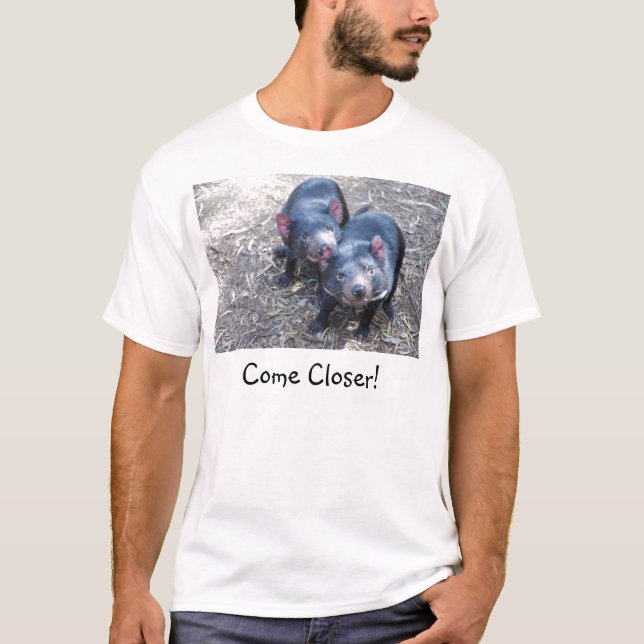 Tasmanian djävulen - mer nära kom! T-tröja T-shirt (Framsida)