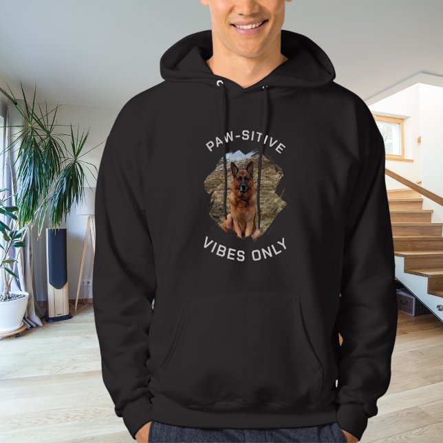 Tass-sitiva vibes endast hund fotosvart hoodie (Skapare uppladdad)