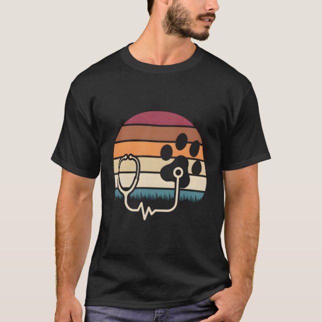 Tass Stethoscope Vet Tech Veterinärtekniker T Shirt (Framsida)