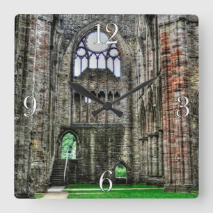 TAT Abbey, Cistercienklostret, Wales Fyrkantig Klocka