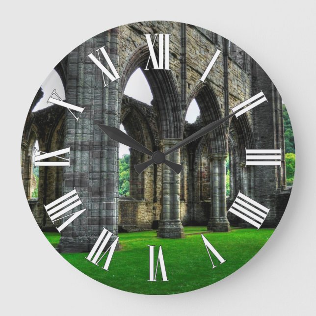 TAT Abbey, Cistercienklostret, Wales Stor Klocka (Framsida)