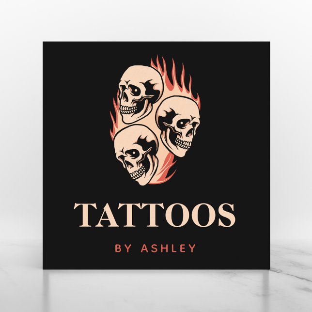 Tattoo Artist Modern Burning Döskallars Gotham Coo Fyrkantigt Visitkort (Skapare uppladdad)