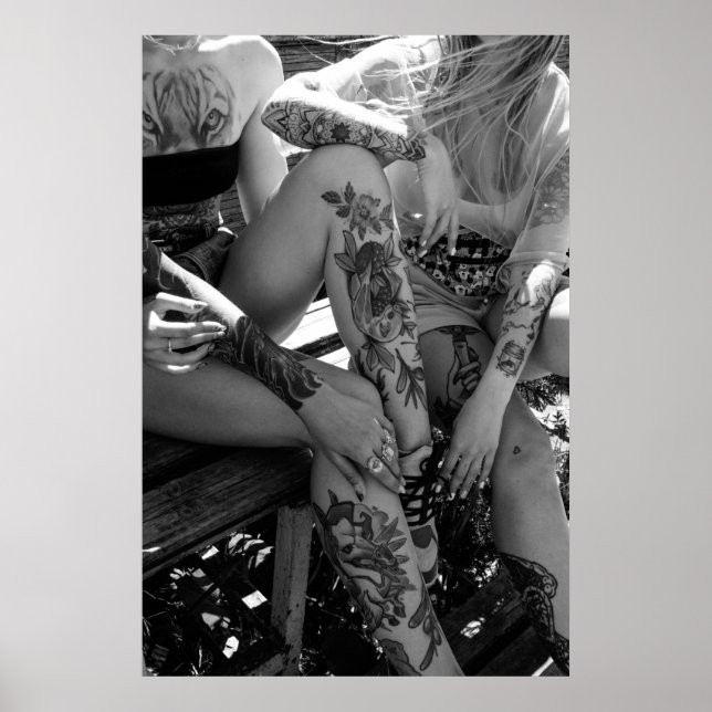 TATTOO GIRLS POSTER (Framsidan)