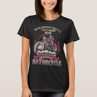 Tattoo Mamma Biker underskatta aldrig motorcykel T Shirt