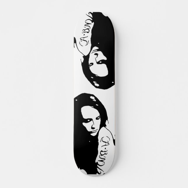 Tattooed Girl Mini Skateboard Bräda 18,5 Cm (Framsida)