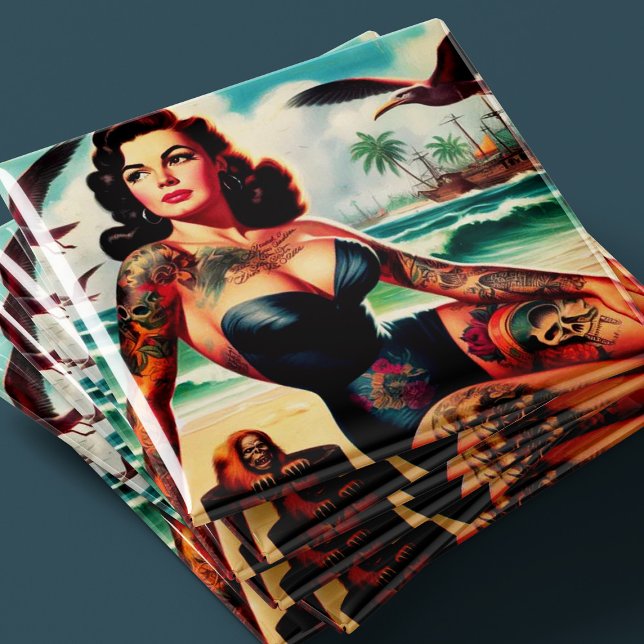 Tatuerad beach pin-up magnet (Skapare uppladdad)