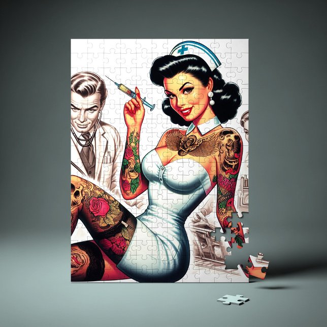 Tatuerad sjuksköterska pinup pussel (Skapare uppladdad)