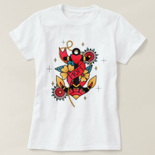 "tatuering" av den dekorativa fästpunkten vid mamm t shirt
